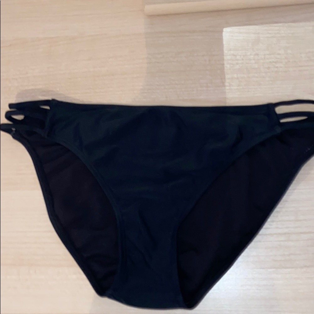 black bikini bottoms